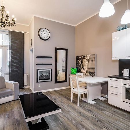 Apartament Glamour Konarskiego Wawelofts Krakau Buitenkant foto