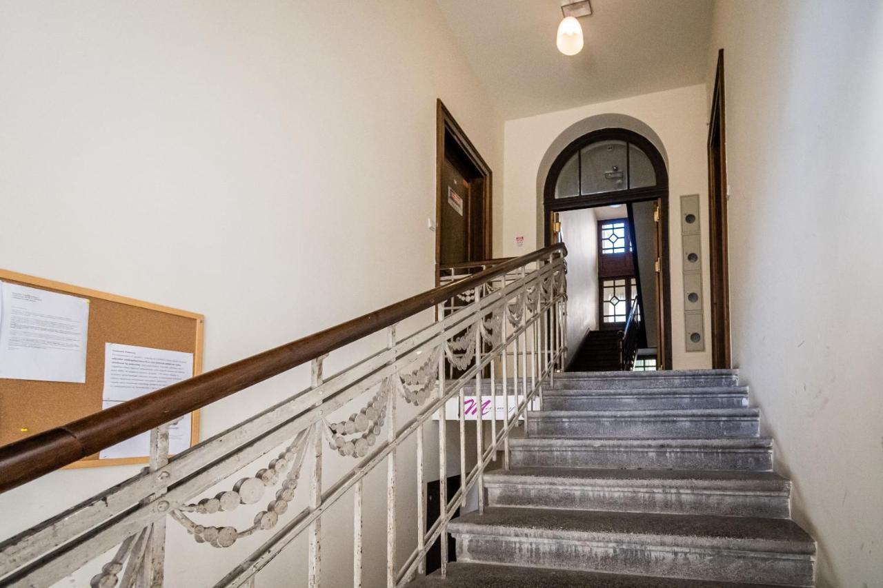 Apartament Glamour Konarskiego Wawelofts Krakau Buitenkant foto